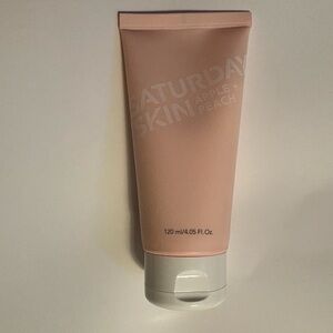 Saturday Skin Apple + Peach Cleanser - Pink